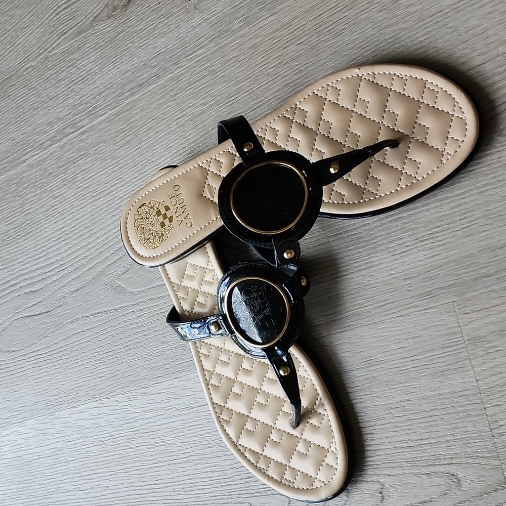 VINCE CAMUTO SANDALS BLACK SIZE 9